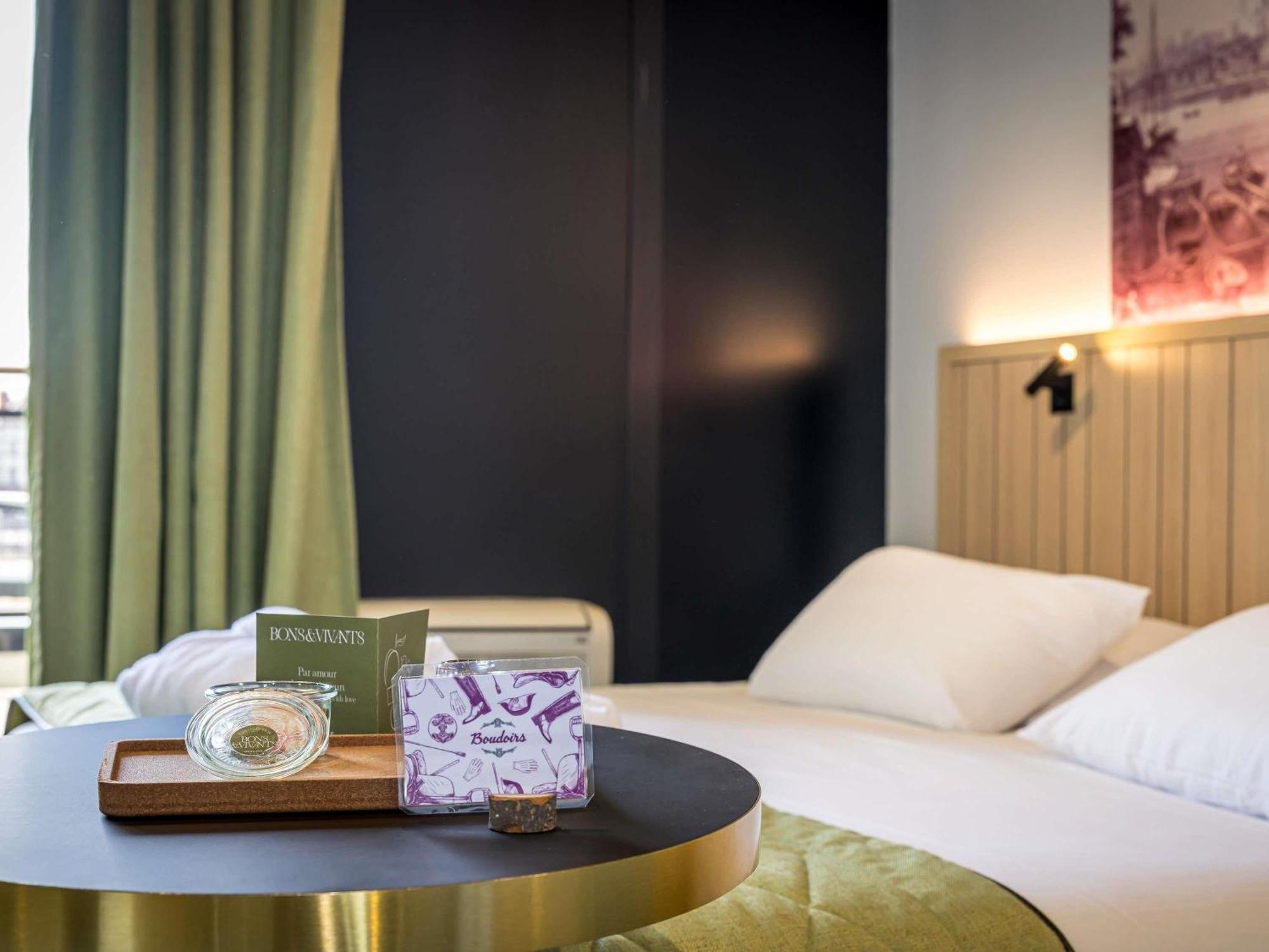 Mercure Bords De Loire Saumur Exterior foto