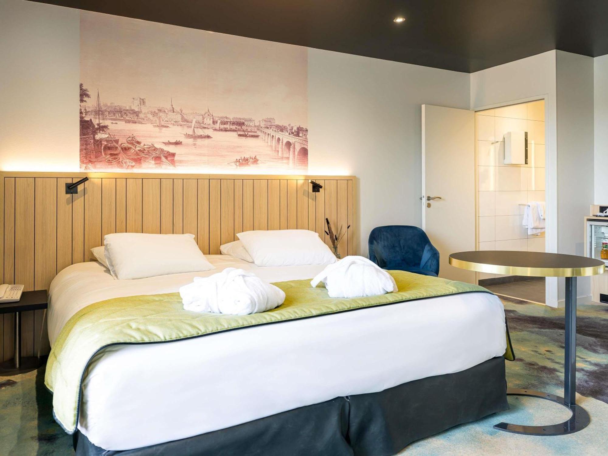 Mercure Bords De Loire Saumur Exterior foto